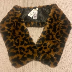 Leopard shrug scarf